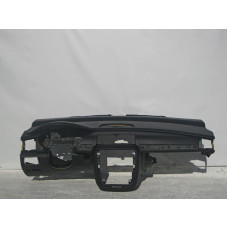 A2516800887 9D84 Dashboard - torpedo black R-Class W251