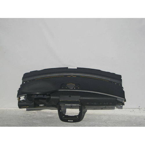 Mercedes-Benz A2516800887 9D84 Приборная панель - торпеда чёрная R-Class W251