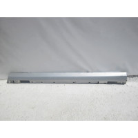 A2046980354 Порог пластиковый левый C-Class W204