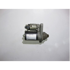 021911023E Стартер VAG Volkswagen Polo 9N Skoda fabia Audi A2