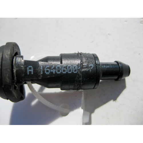 Mercedes-Benz A1648600447 Форсунка омывателя заднего стекла ML W164 GL X164