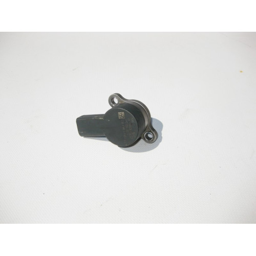 Bosch A6110780149 Клапан регулировки давления топлива в рампе Bosch 0281002241 для дизельных двигателей
