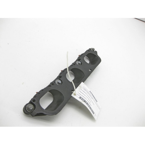 Mercedes-Benz A2760900244 Intermediate flange between the intake manifold and the right engine head M276 C-Class Convertible A205 C-Class Estate S205 C-Class Coupe C20