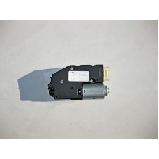 A1668200108 Моторчик панорамной крыши ML GLE W166 GL GLS X166