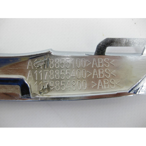 Mercedes-Benz A1178855100 Новая хром накладка бампера нижняя правая CLA C117