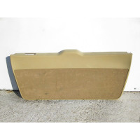 A1647400970 8K67 Обшивка кришки багажника нижня бежева GL X164