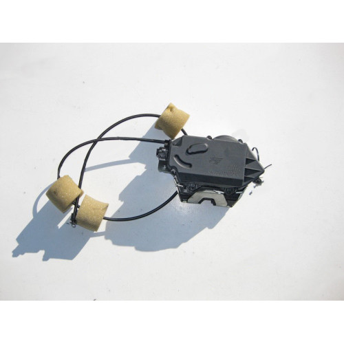 Mercedes-Benz A1647400735 Замок крышки багажника GL X164