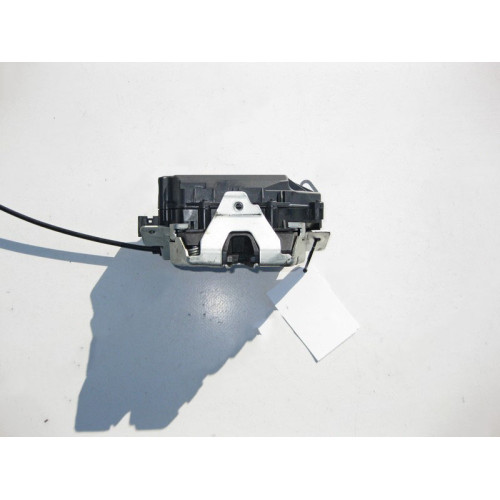 Mercedes-Benz A1647400735 Замок крышки багажника GL X164