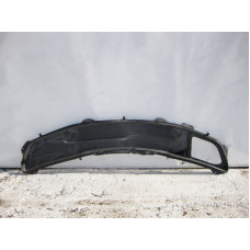 A1648800205 Пластиковая накладка капота внутренняя ML W164 GL X164