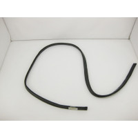 A1648890198 Уплотнитель капота передний ML W164 GL X164