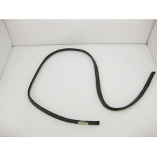 A1648890198 Уплотнитель капота передний ML W164 GL X164