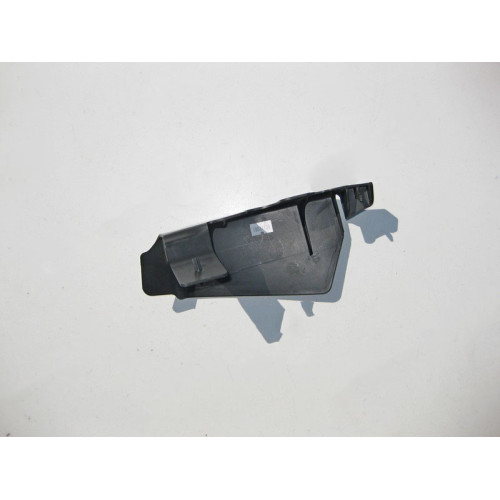 Mercedes-Benz A1646840337 Опора пластиковая ковра левая ML GL GLS GLE