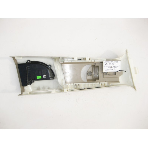 Mercedes-Benz A1666902825 8R86 Обшивка левой стойки "B" верхняя бежевая ML W166 GL X166