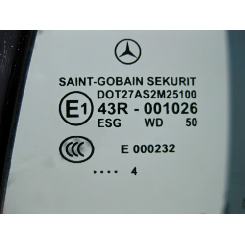 Mercedes-Benz A2096700110 43R-001026 Стекло заднее левое CLK C209
