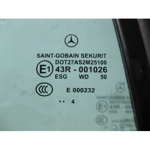 Mercedes-Benz A2096700210 43R-001026 Стекло заднее правое CLK C209