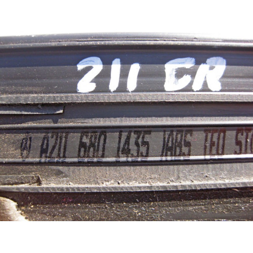 Mercedes-Benz A2116805635 Хром накладка проёма передней правой двери E-Class W211