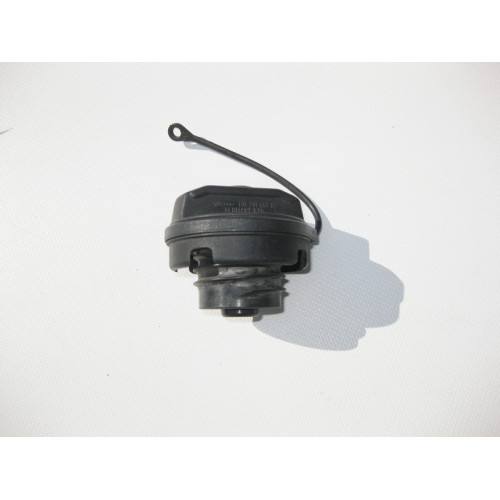 VAG 1J0201553B Крышка топливозаливной горловины VW